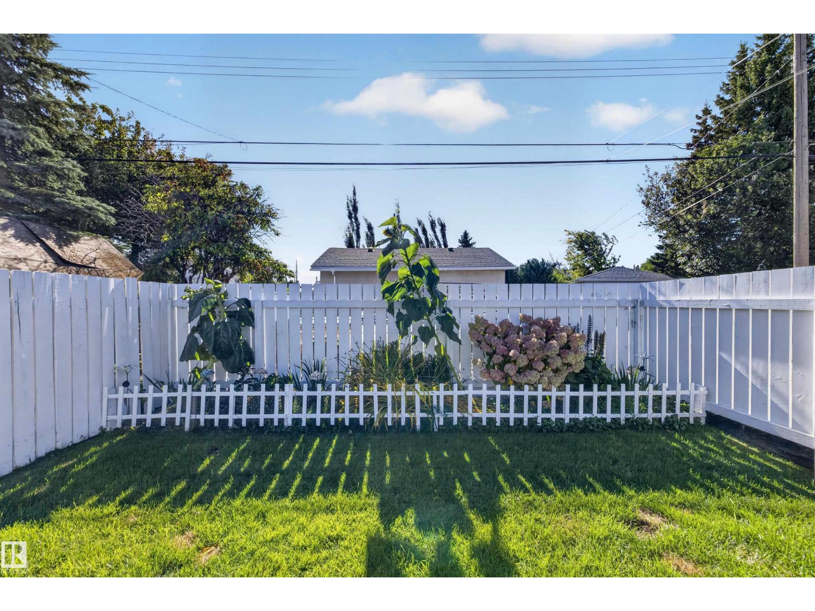11119 137 Avenue NW, photo 43