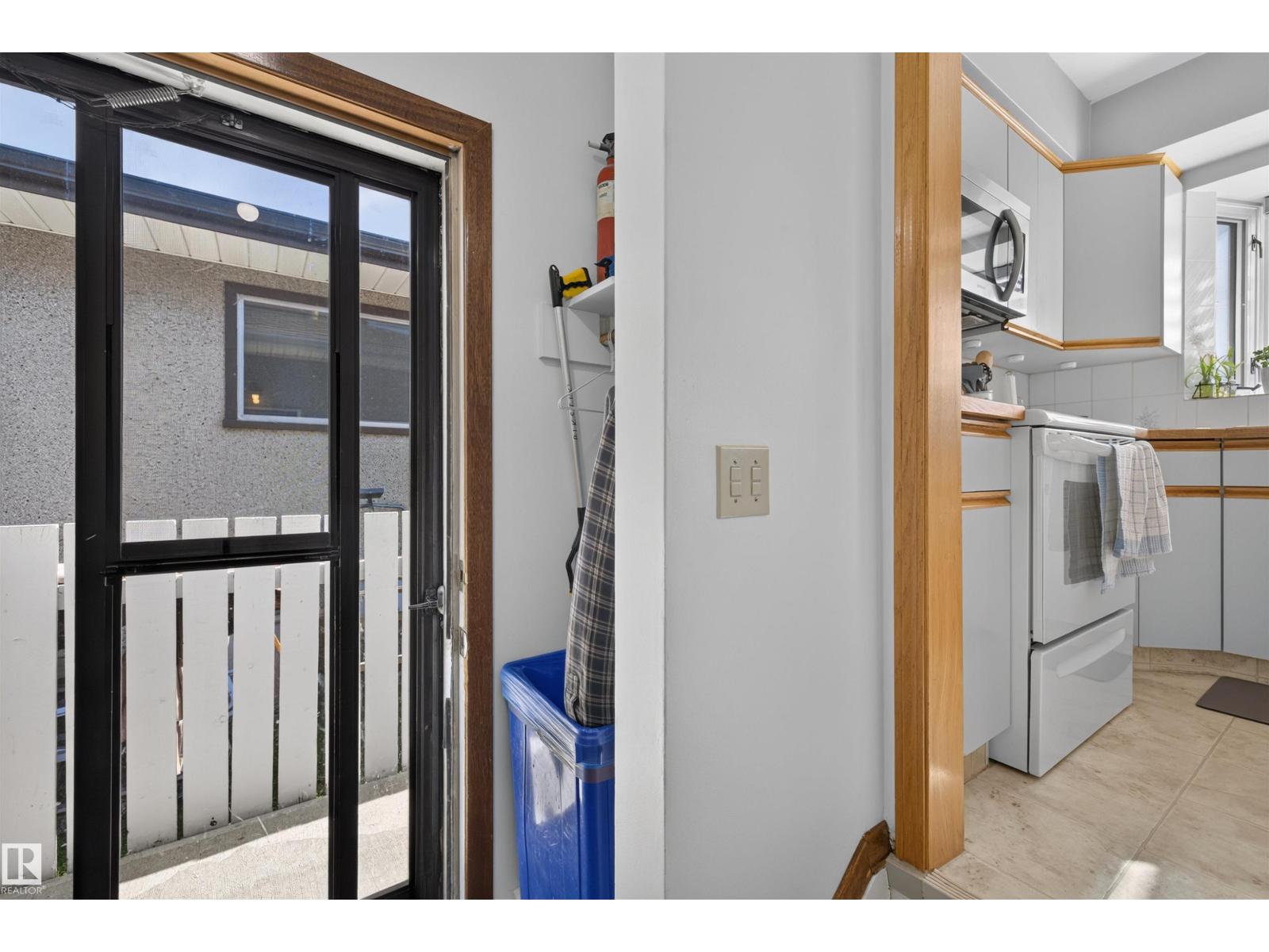 11119 137 Avenue NW, Rosslyn — photo 21 of 30: Property photo