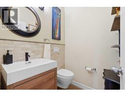 1613 Montrose Terrace SE - photo 19