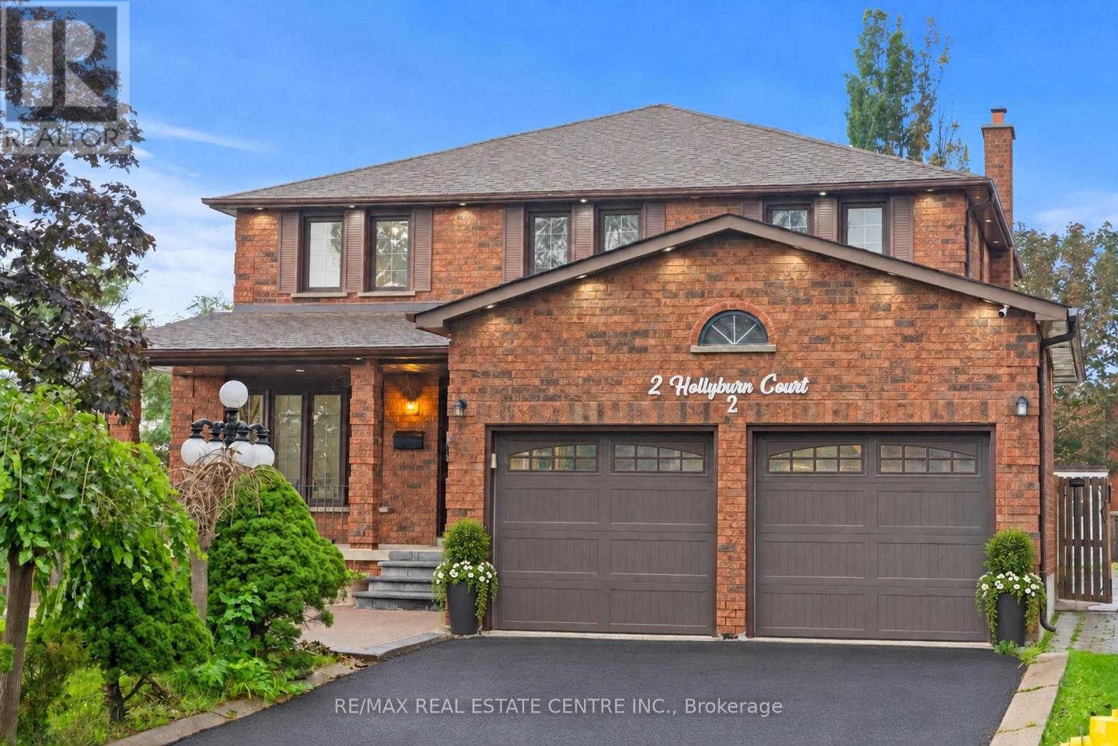 Photo of 2 Hollyburn Court