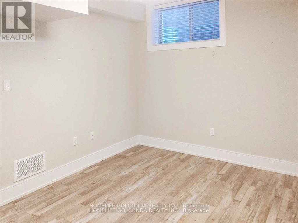 Bsmt-163 Franklin Trail, Barrie photo 17