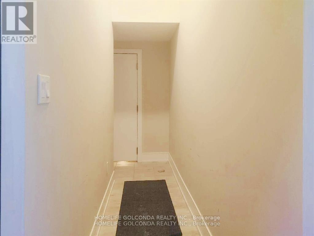 Bsmt-163 Franklin Trail, Barrie photo 3