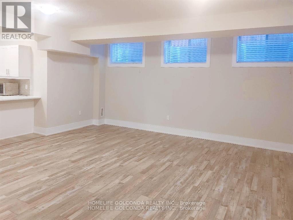 Bsmt-163 Franklin Trail, Barrie photo 4