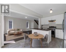 Kitchen - 116 Nottingham Road, Barrie, ON L9J0L4 Photo 6