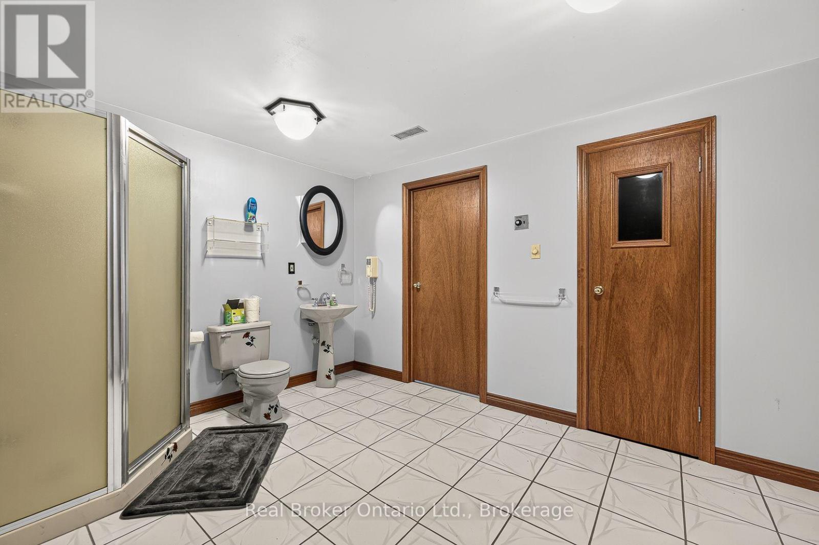 11 ELISABETH STREET - Image 46