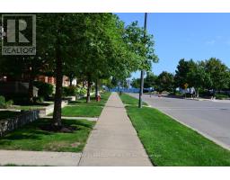 16 St Lawrence Drive, Mississauga, ON L5G4V6 Photo 21