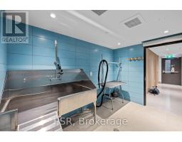 517 - 299 Campbell Avenue, Toronto, ON M6P3V7 Photo 24