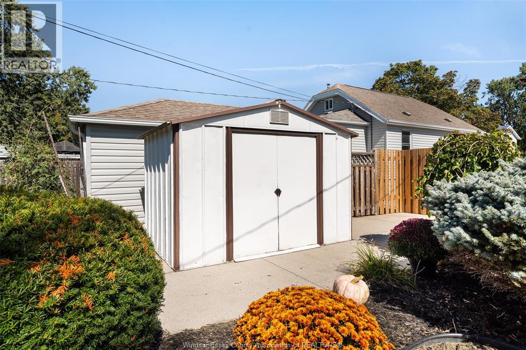 1375 BERNARD ROAD - Image 12