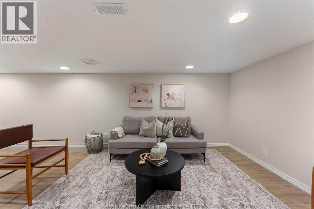 1375 BERNARD ROAD - Image 27