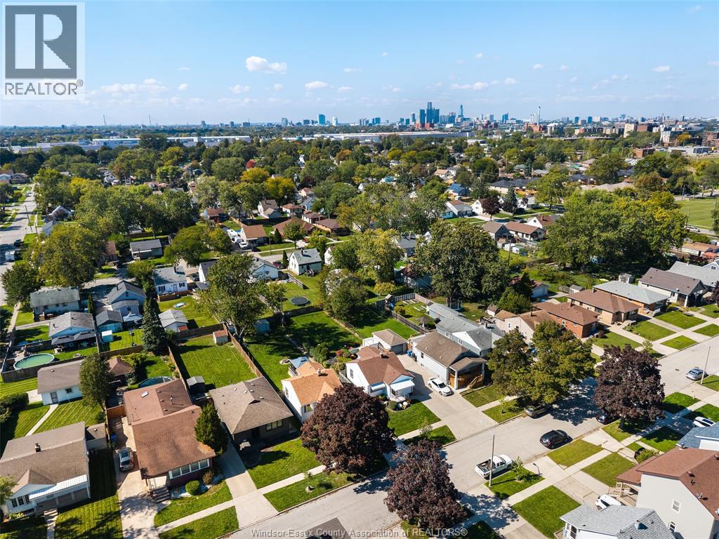 1375 BERNARD ROAD - Image 36