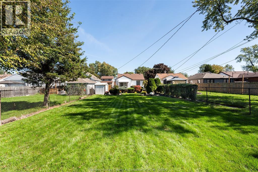 1375 BERNARD ROAD - 9