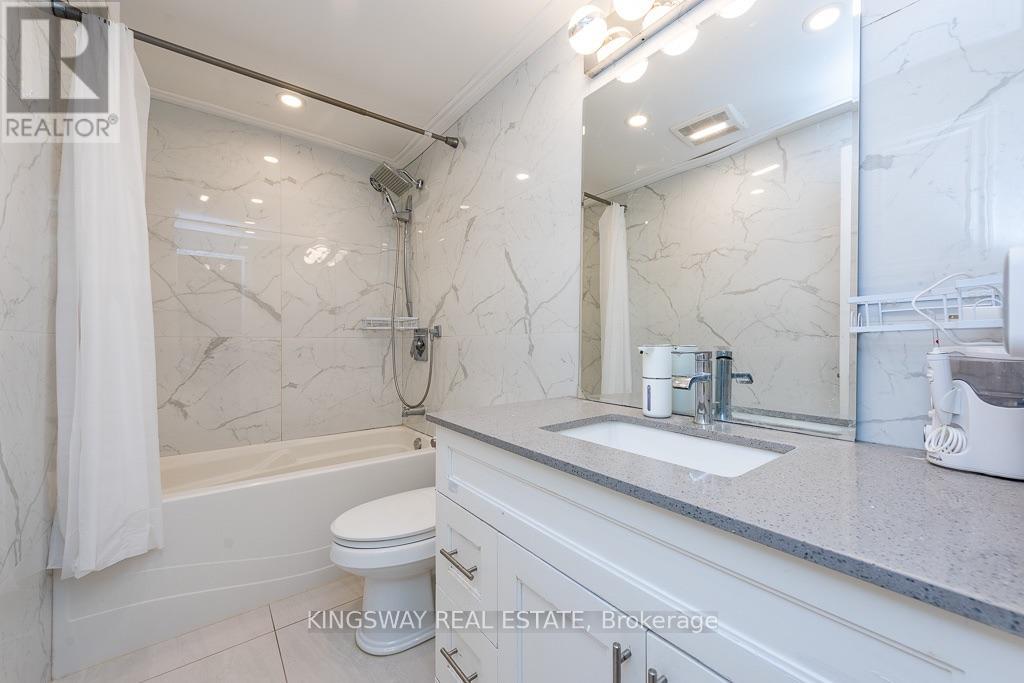 #22 525 MEADOWS BOULEVARD - Image 28
