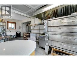 93 Erie Street South, Leamington, ON N8H3B4 Photo 10