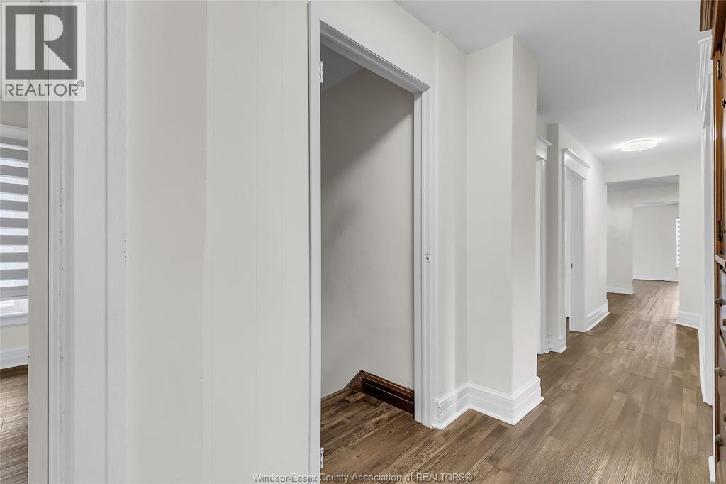 93 Erie Street South — photo 14
