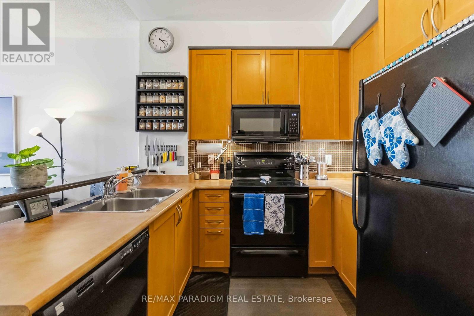 Photo of 2503 - 3939 DUKE OF YORK BOULEVARD