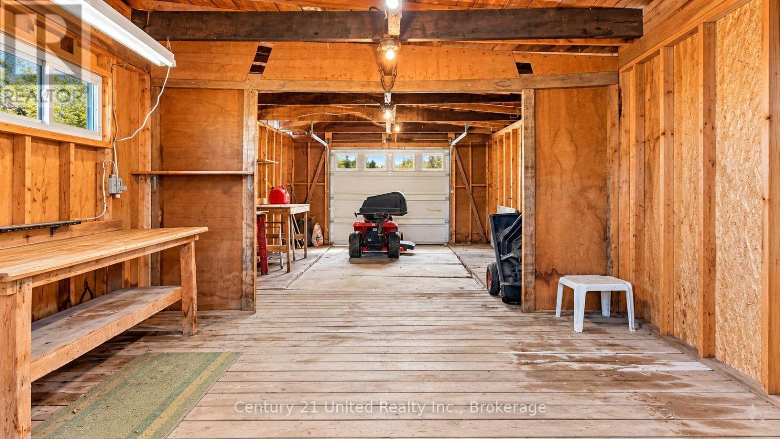 207 ROLLIES POINT ROAD - 22