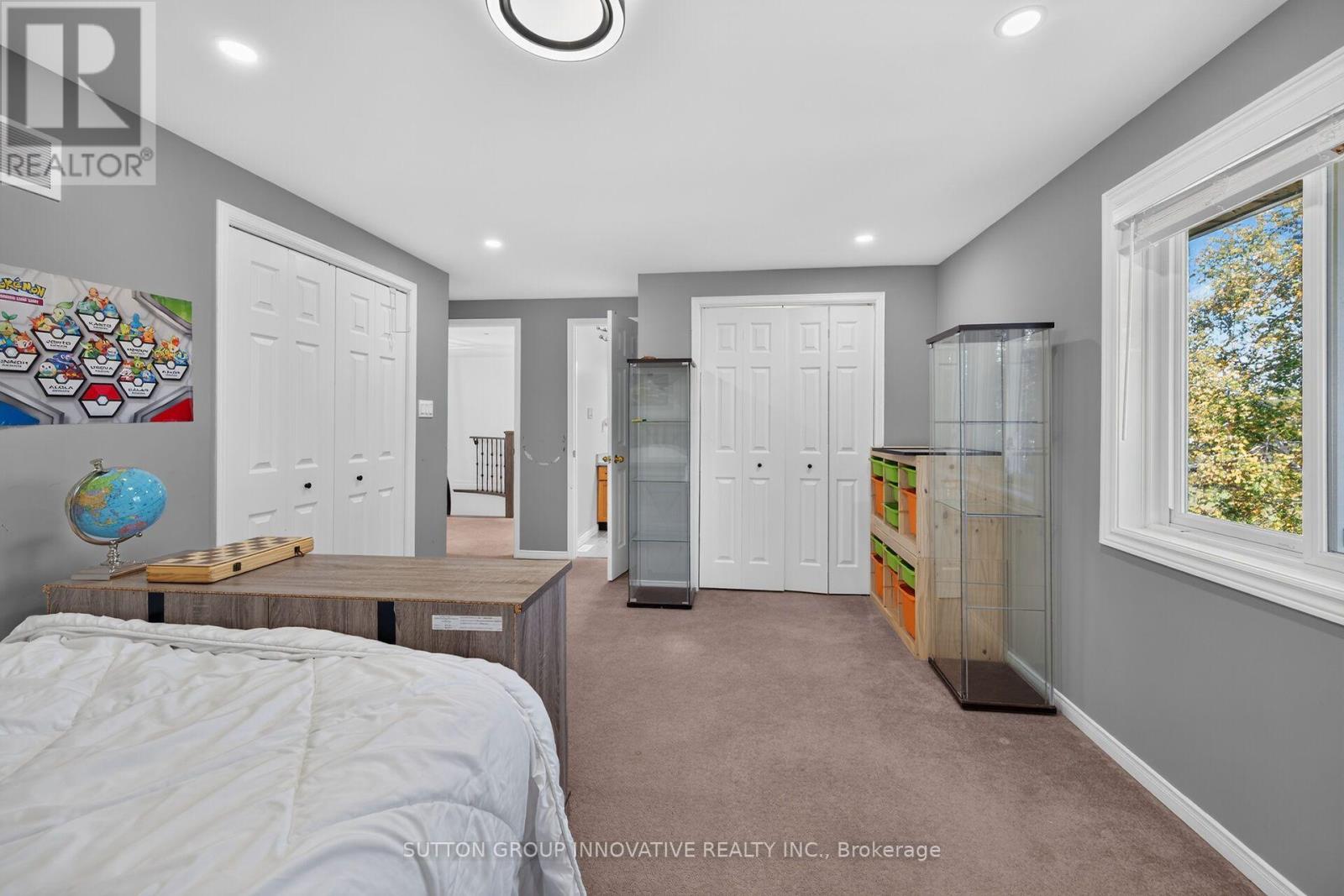 196 BLUEBELL CRESCENT - 33