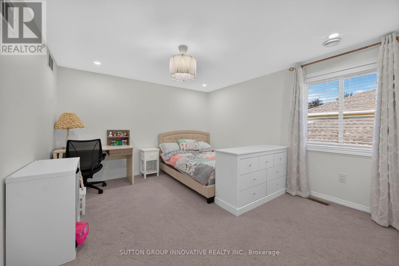 196 BLUEBELL CRESCENT - Image 37