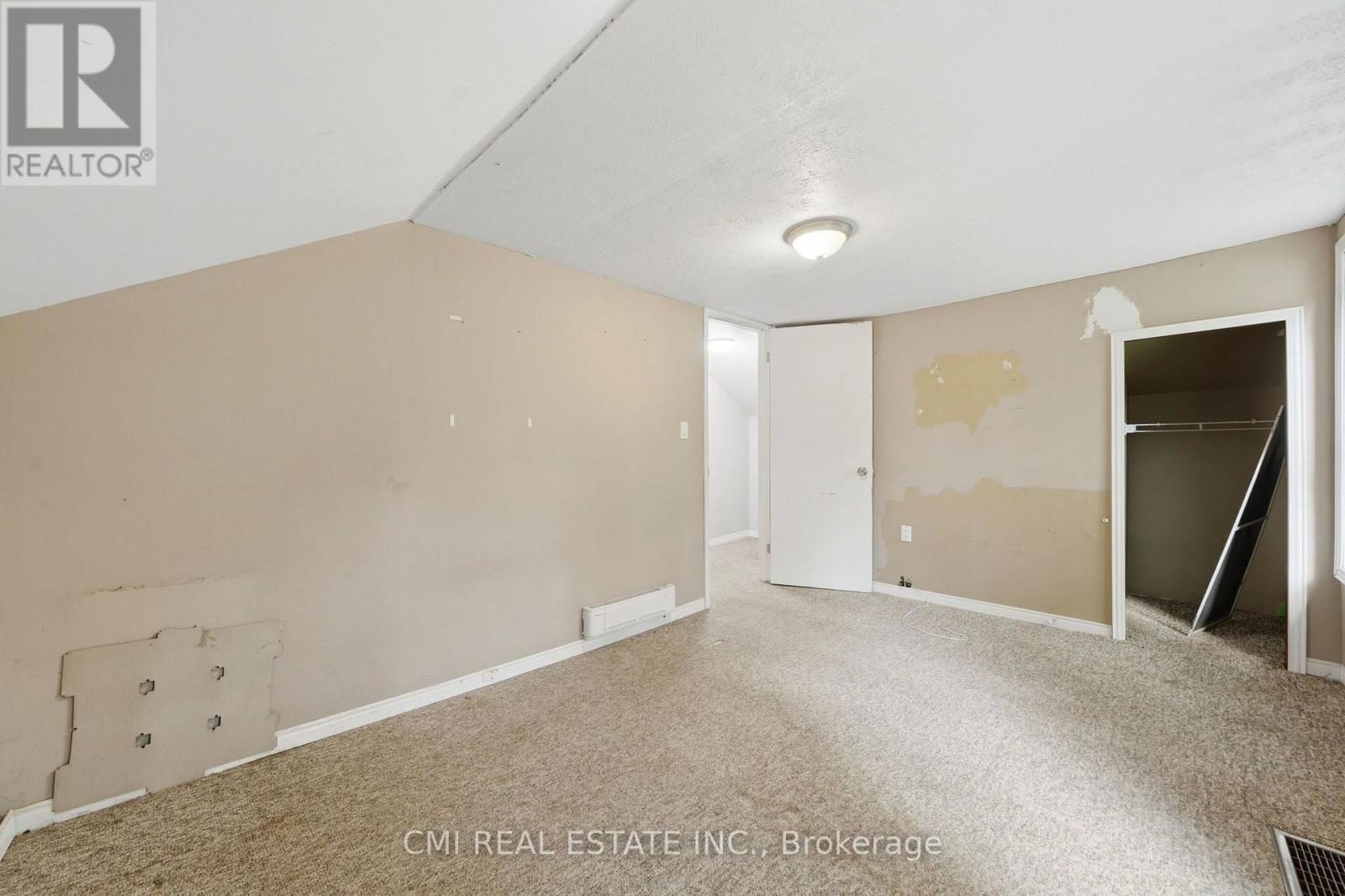 12 ARGYLE STREET - 17