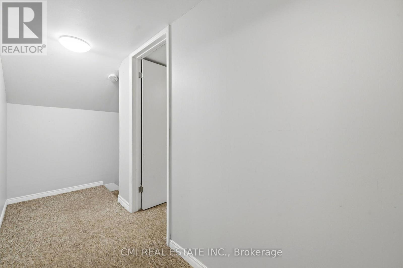 12 ARGYLE STREET - 29