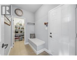 Mud room - 47 Larry Crescent, Haldimand, ON N3W0B3 Photo 7