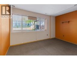 Photo 15 of 31, 1904 OAK STREET · Prince George, BC