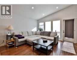 1616 Coalbanks Boulevard W - photo 9