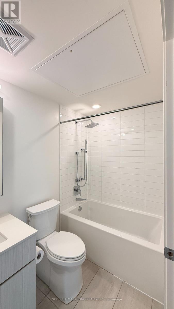 1011- 25 Richmond Street East, Toronto, ON photo 13