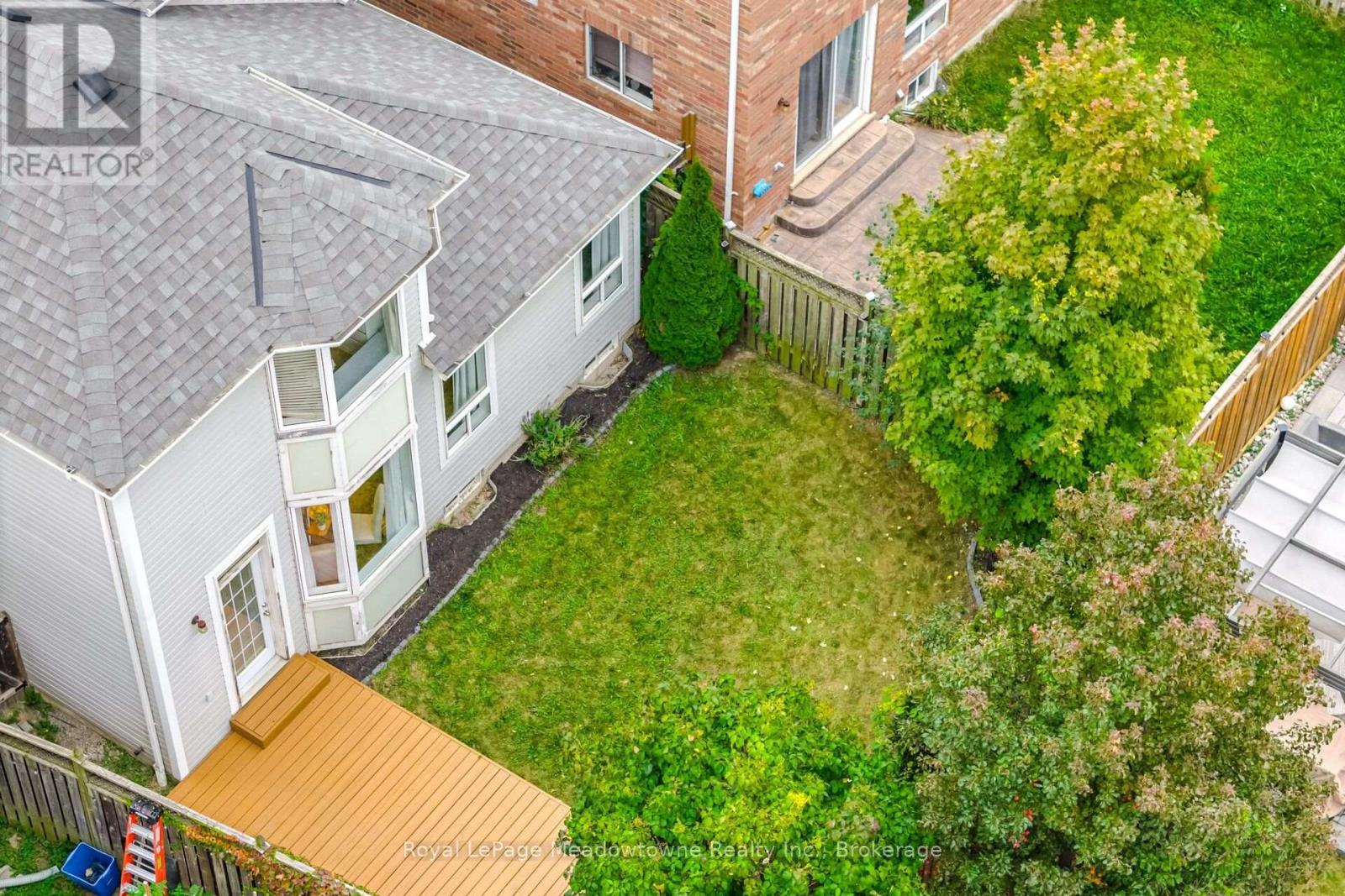 954 LANCASTER BOULEVARD - Image 45