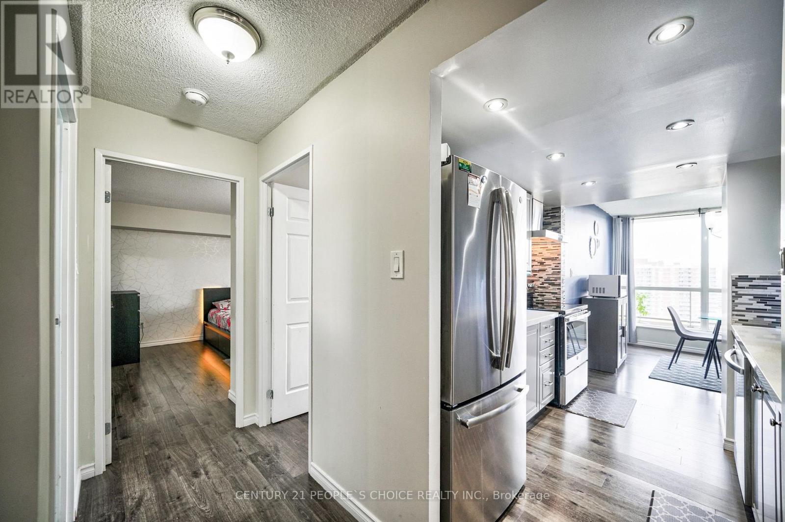 #1710 5 ROWNTREE ROAD - Image 24
