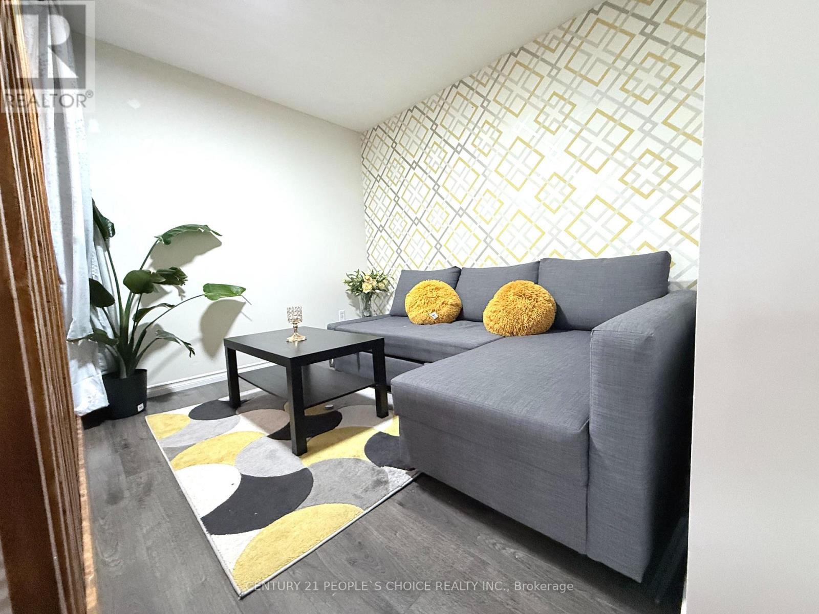 #1710 5 ROWNTREE ROAD - 38