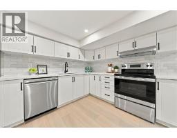 Kitchen - 184 Torresdale Avenue, North York, ON M2R3E4 Photo 13