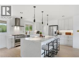 4pc Bathroom - 9 Donlea Drive, Hamilton, ON L8T1K4 Photo 6