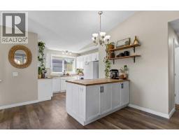 6 Strathford Place - photo 10