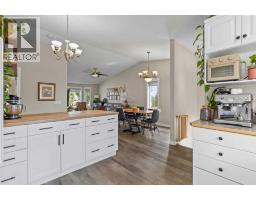 6 Strathford Place - photo 15