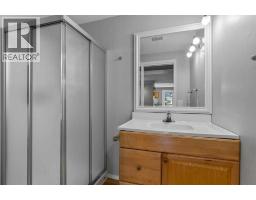 6 Strathford Place - photo 34