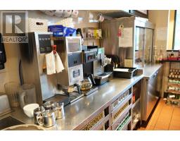 100 Marche Way, Ottawa, ON K1S5J3 Photo 10