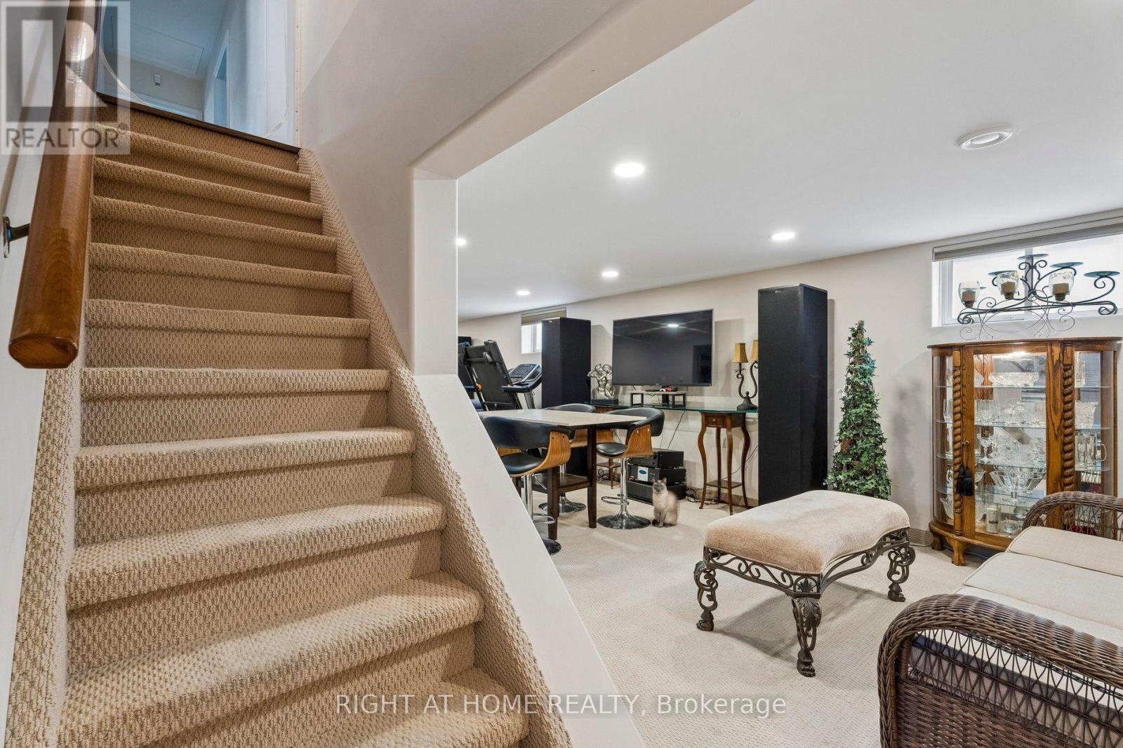 25 Swallow Crescent, Hamilton, ON photo 26