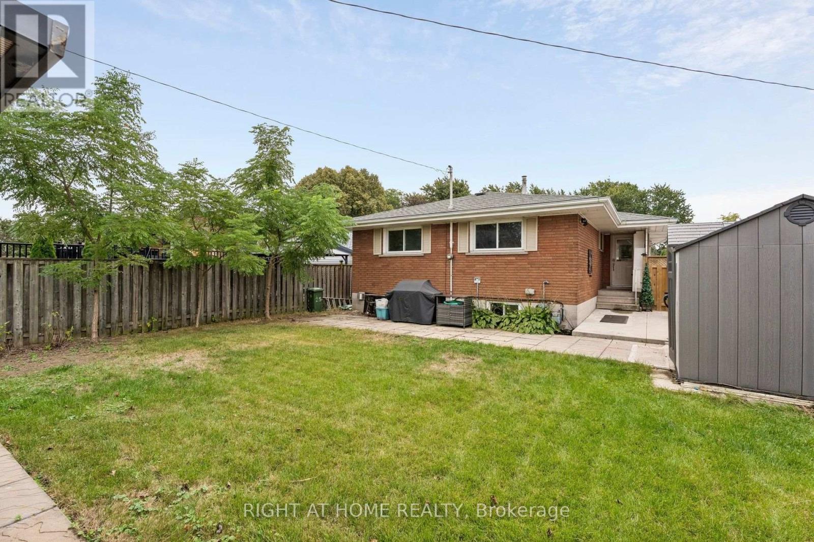 25 Swallow Crescent, Hamilton, ON photo 47