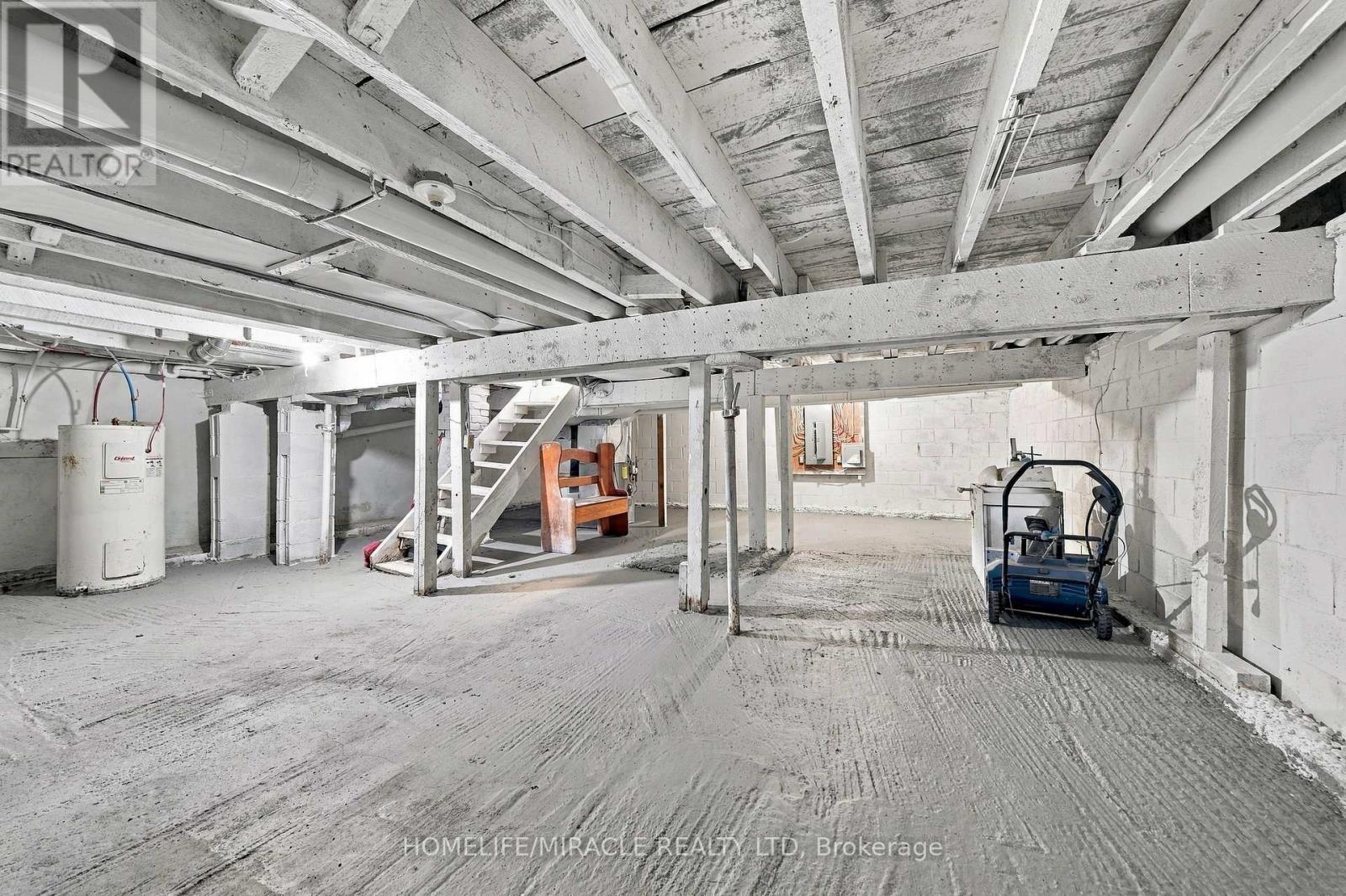 2019 HAMILTON ROAD - Image 36