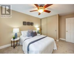 1090 Thimbleberry Circle, Oshawa, ON L1K2H2 Photo 32