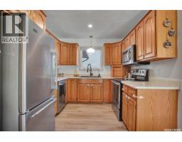 Family room - 431 Peters Street, Warman, SK S0K4S0 Photo 13