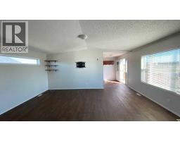 Bedroom - 14 Meadows Way, Taber, AB T1G0G7 Photo 7