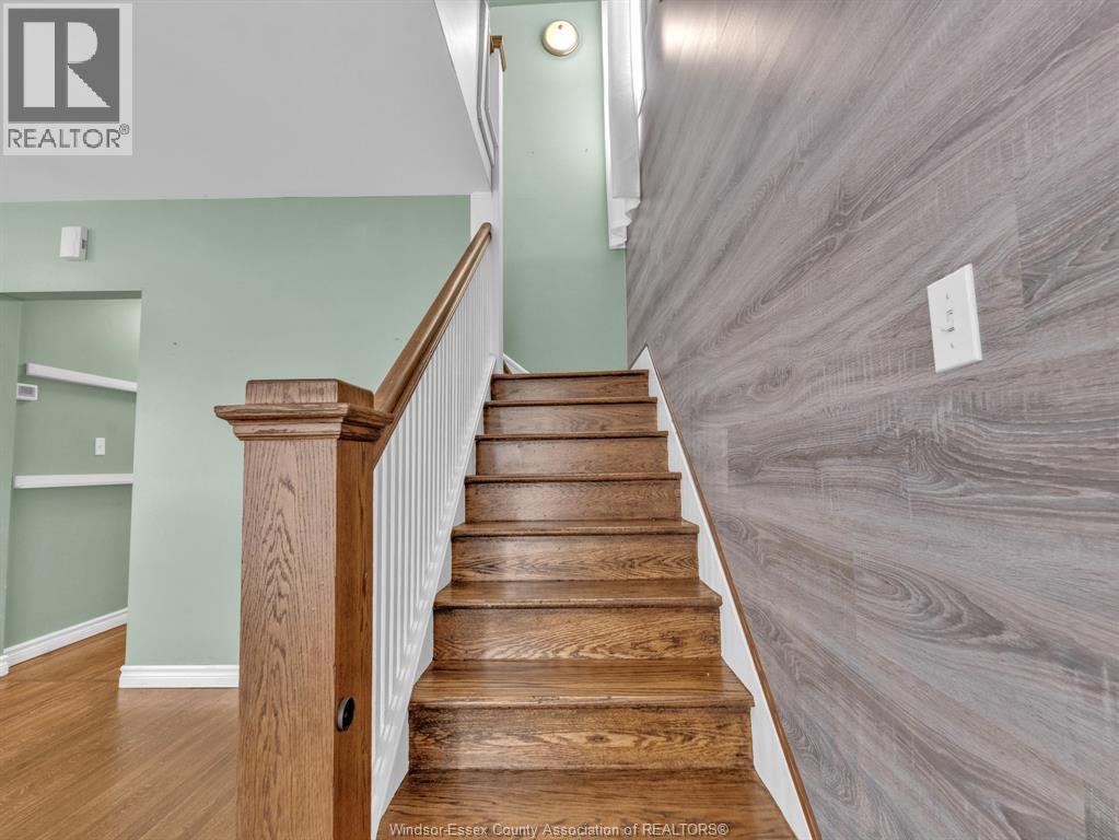 172 GILES BOULEVARD - 28