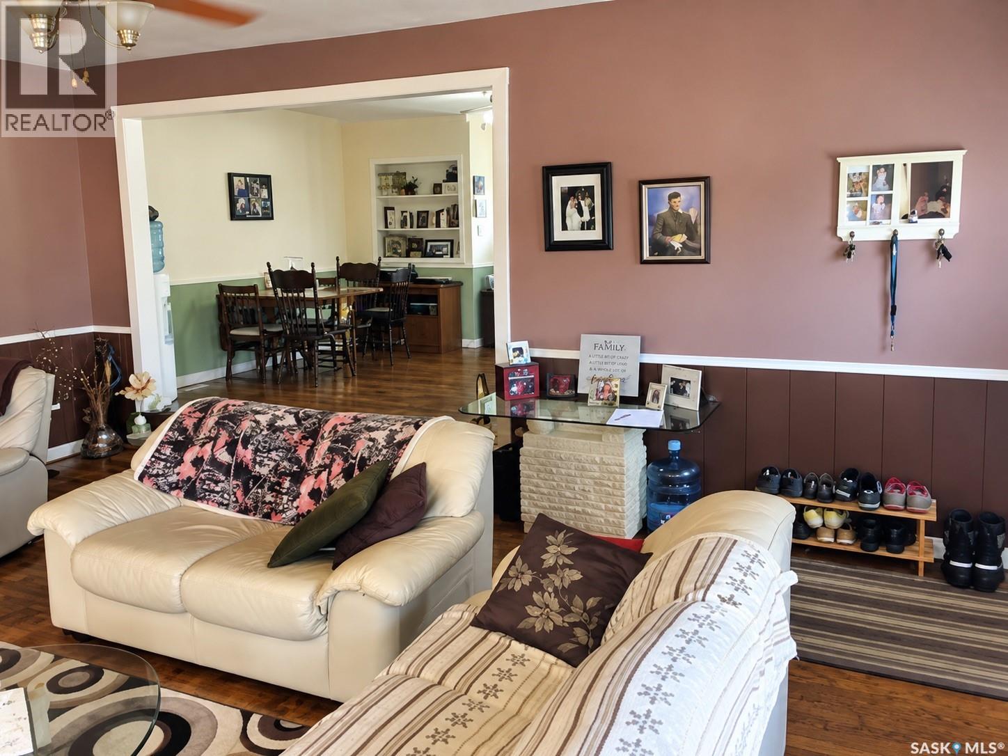 23 265 HIGHWAY - Image 7