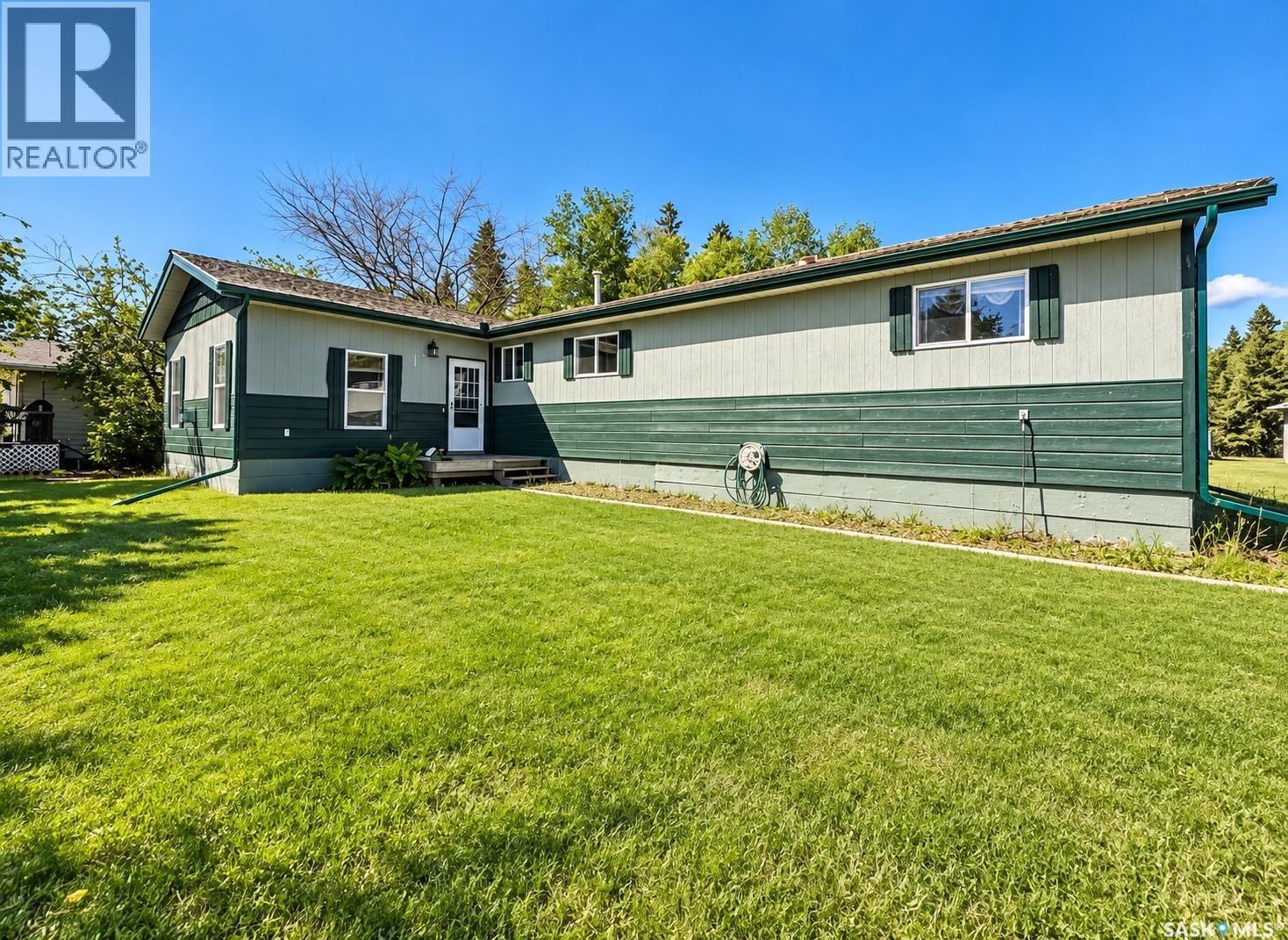 23 265 HIGHWAY - 22