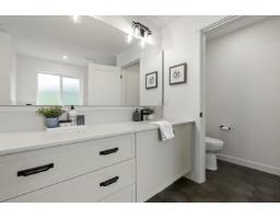7567 196a Street, Langley, BC V2Y3T2 Photo 15