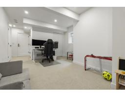 7567 196a Street, Langley, BC V2Y3T2 Photo 32