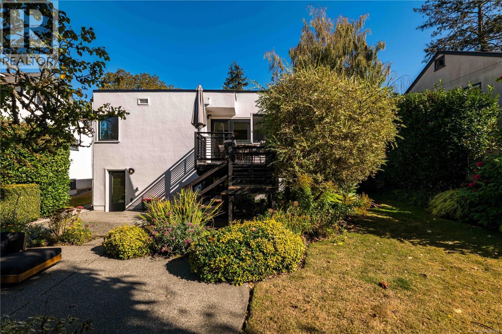 773 Middleton St - Image 33