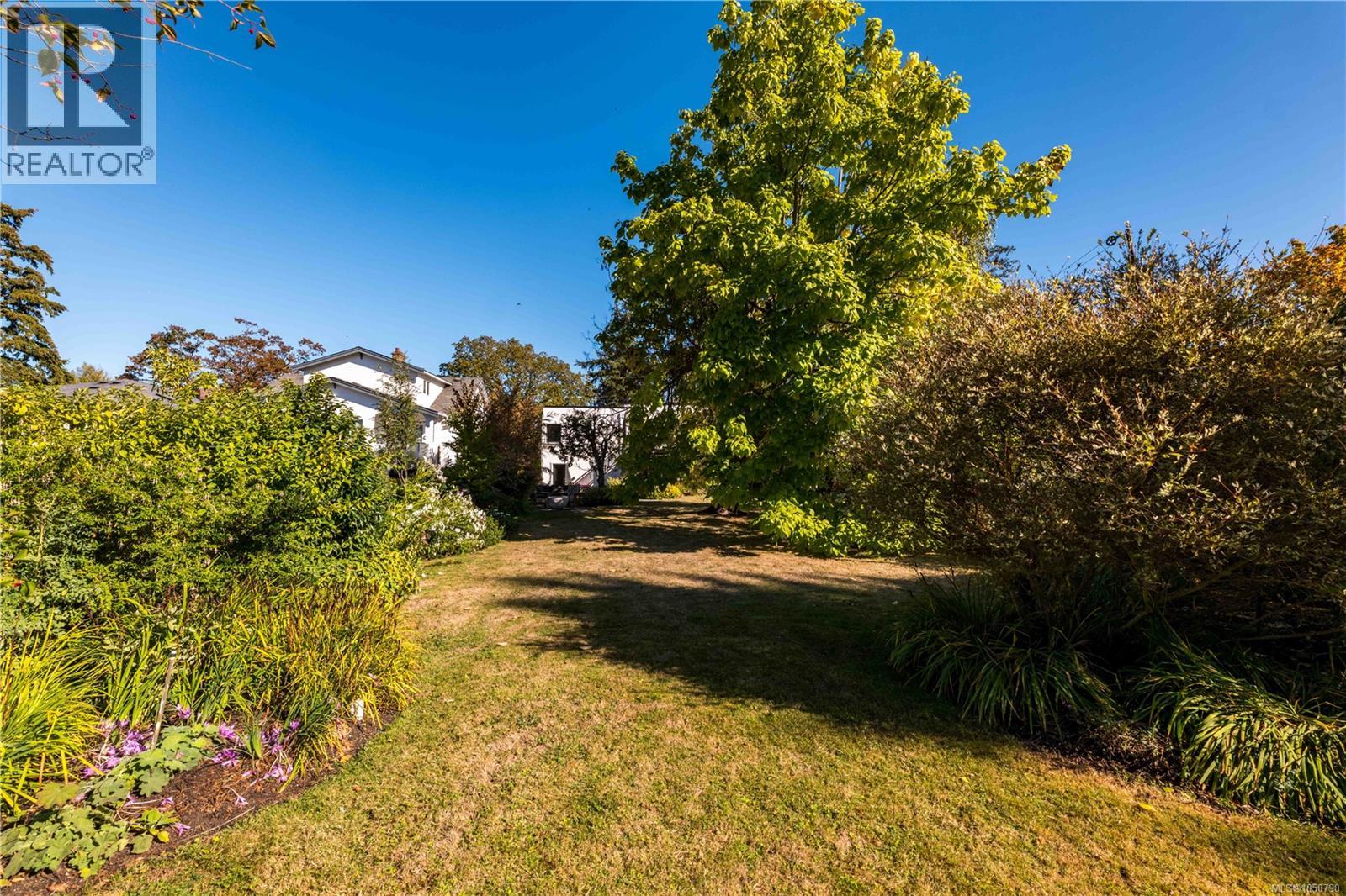 773 Middleton St - Image 27